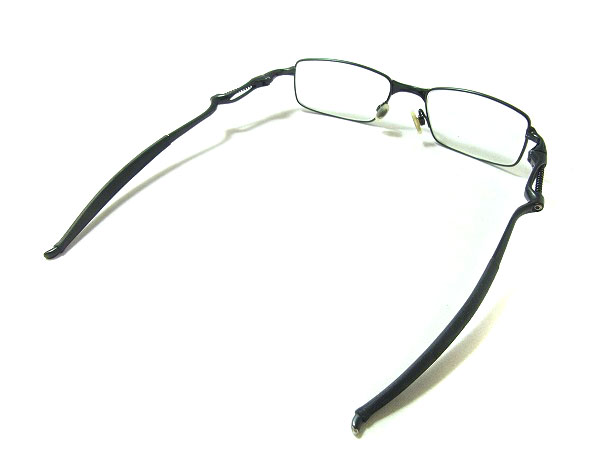 OAKLEY/オークリー COILOVER メガネフレーム 黒/OX5043-0151】買い取りました！ – ブランド買取専門店リアクロ